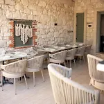 호텔 The Comelly Alacati 3*