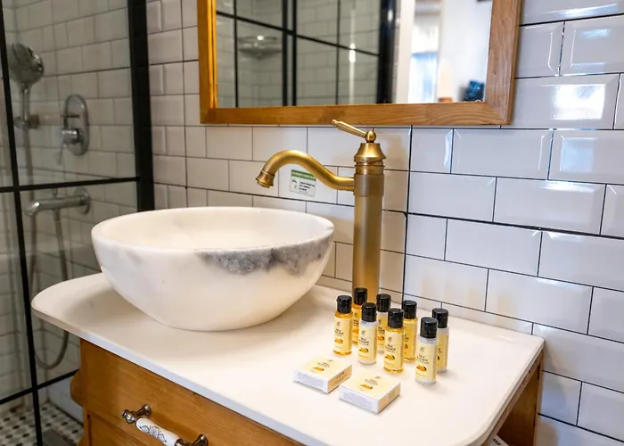 The Comelly Alacati 3*