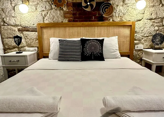 The Comelly Alacati Hotel 3*